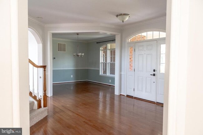 Photo - 108 Setting Sun Ct