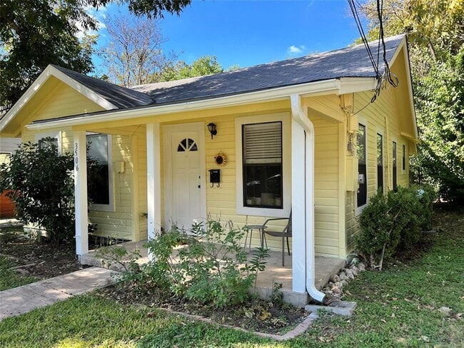 3506 Harmon Ave