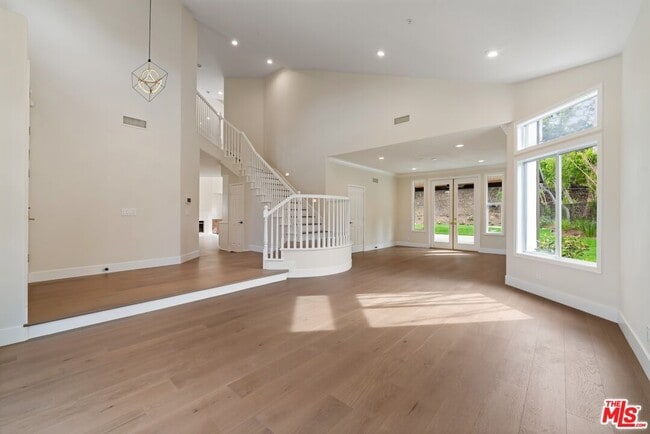 Photo - 18500 St Moritz Dr