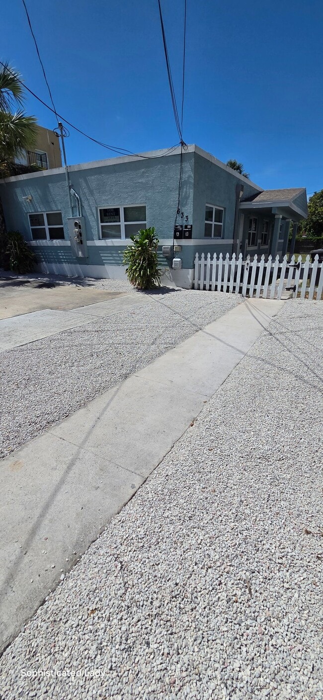 633 11th St Unit 633 11th st 1