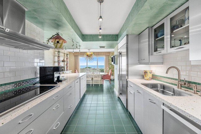Building Photo - 4301 N Ocean Blvd Unit 504