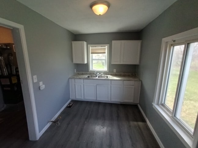 Photo - 4080 Isabelle St