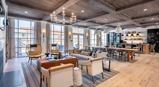 Building Photo - 333 Unquowa Rd Unit 322