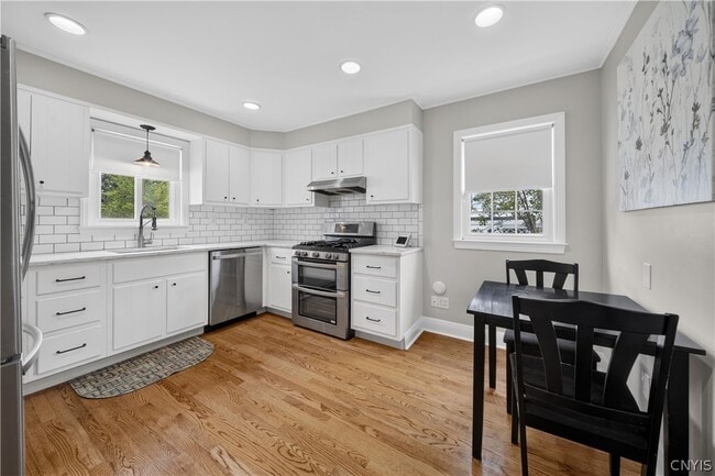 Photo - 103 Pelham Rd