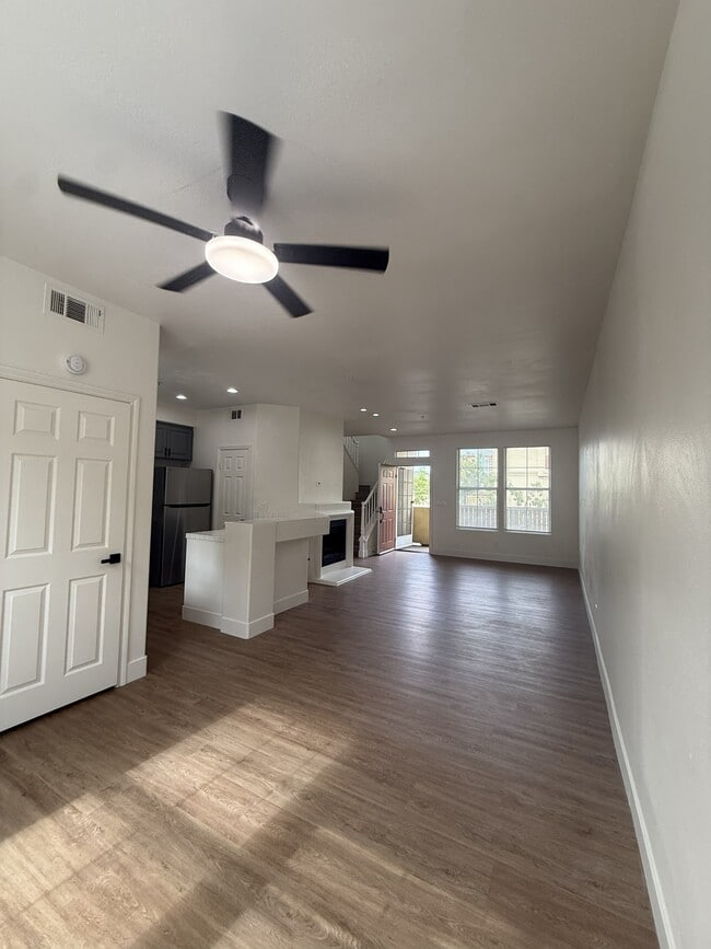 Photo - 488 W Summerfield Cir