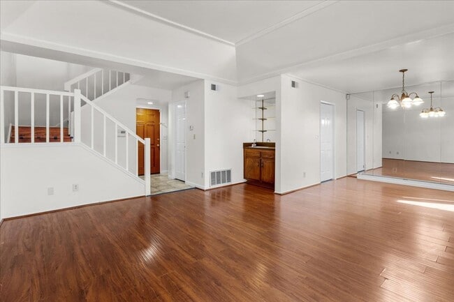 Photo - Private Direct-Access 3 Bedroom Townhome with 2 Car Garage, Patio, Balcony, Pool and Tennis