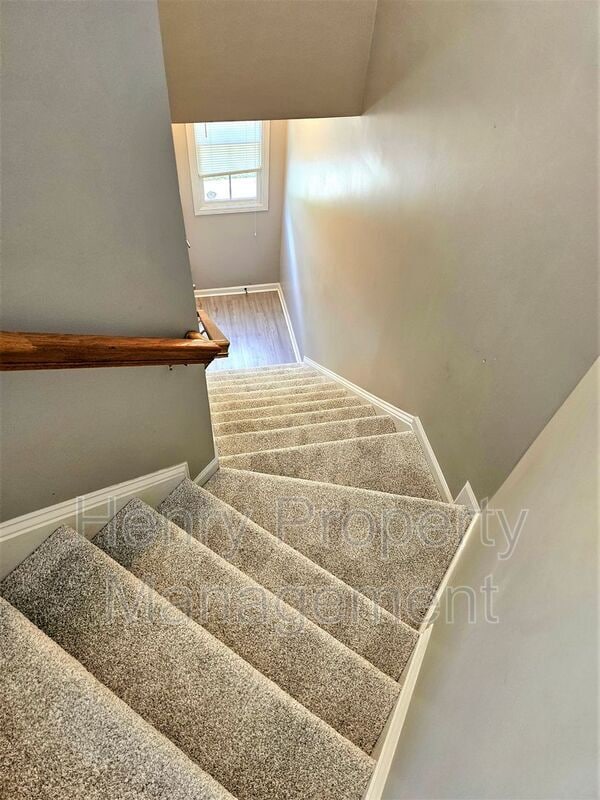 Photo - 3321 Kudrow Ln