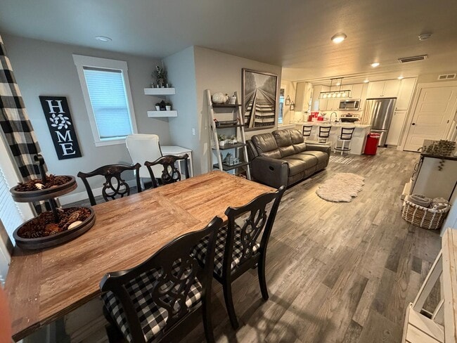 Photo - Modern 2-Bedroom Home in Quiet New Neighborhood – Fully Furnished, Pet-Friendly, Garage & More!