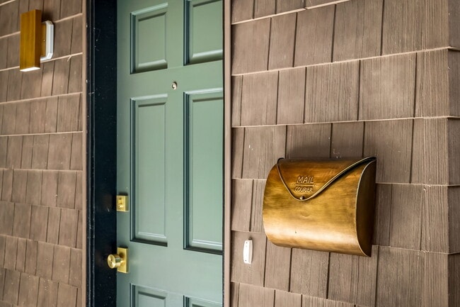 Photo - 4629 Keswick Rd