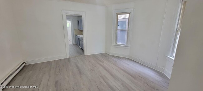 Photo - 807 Monroe Ave