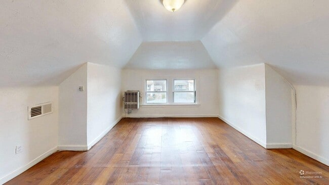 Building Photo - 3428 Altamont Rd Unit 3