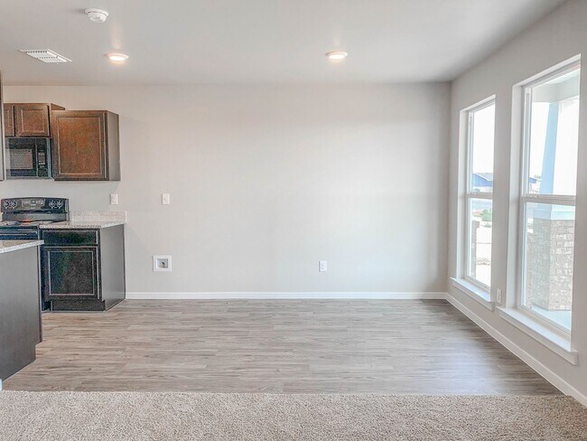 Photo - 1708 134th St