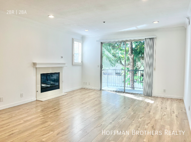 1031 N. Crescent Heights Blvd. West Hollyw... - 1031 N. Crescent Heights Blvd. West Hollyw... Apartment Unit 1