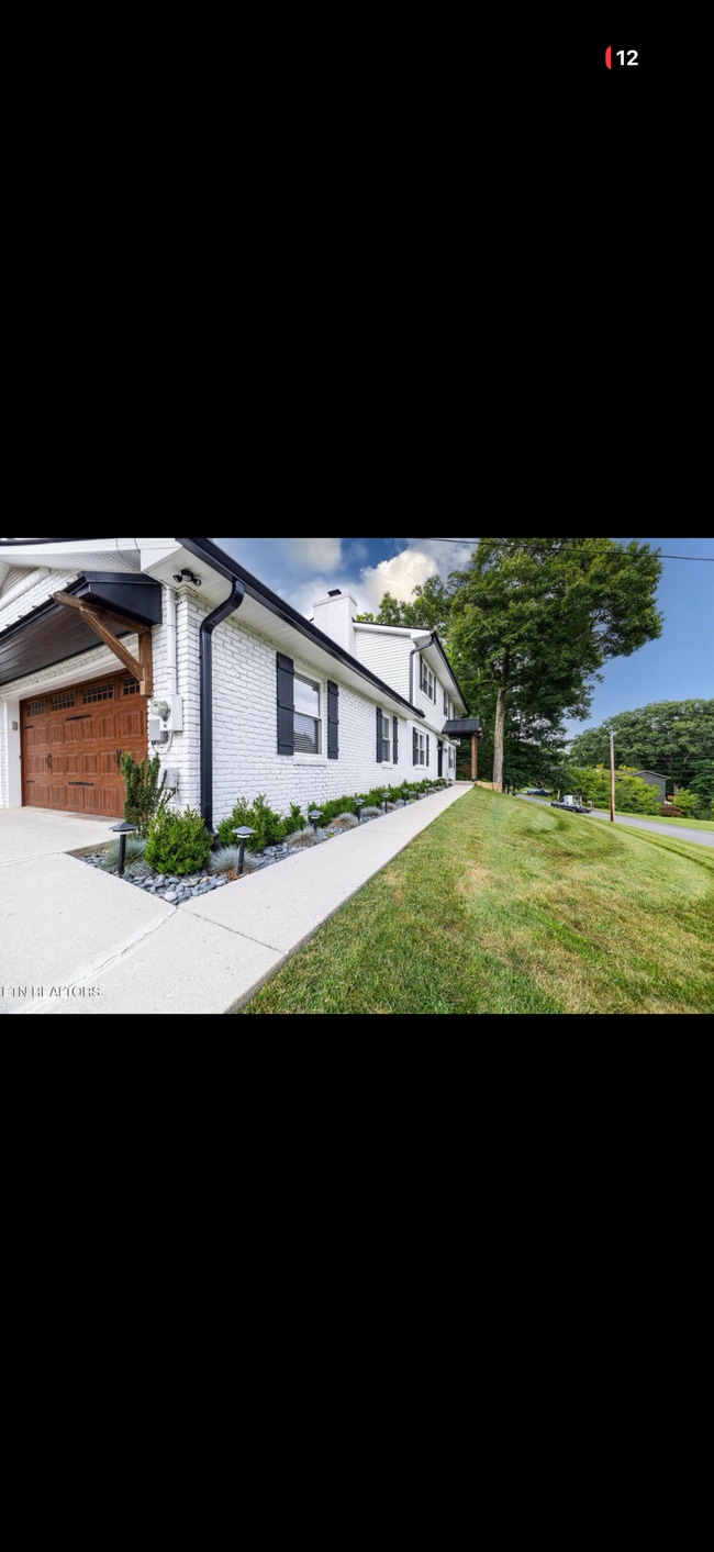 1914 Northwood Dr
