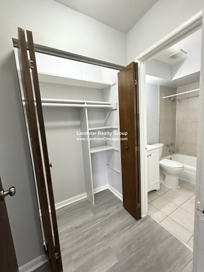 Photo - 1040 W Hollywood Ave Unit 520