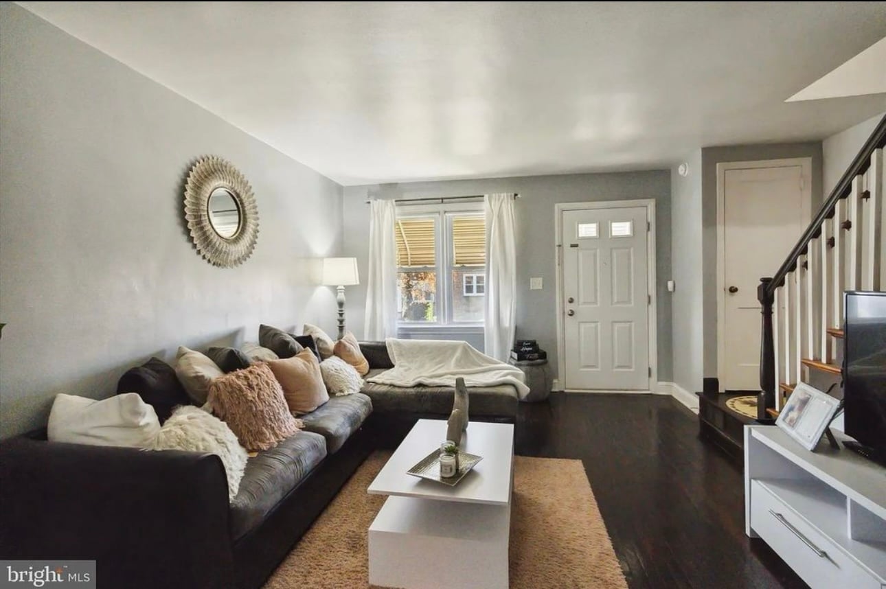 Photo - 2921 W 3rd St Townhome