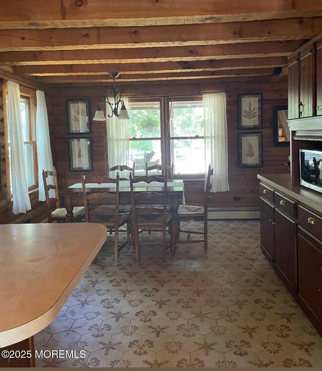 Photo - 375 Arrowhead Dr