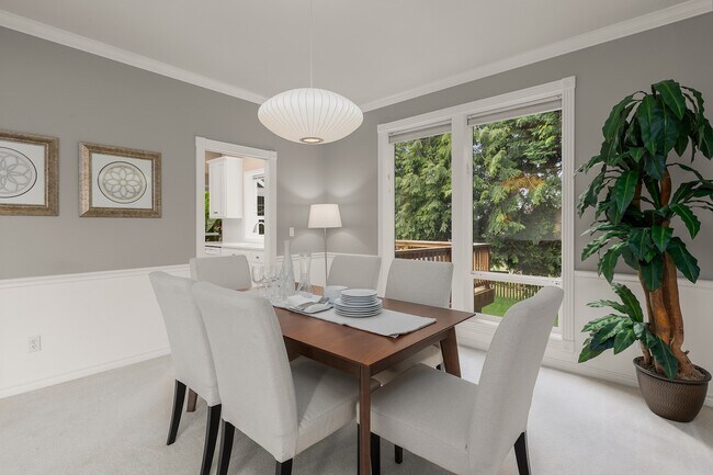 Photo - 10241 NW Engleman St