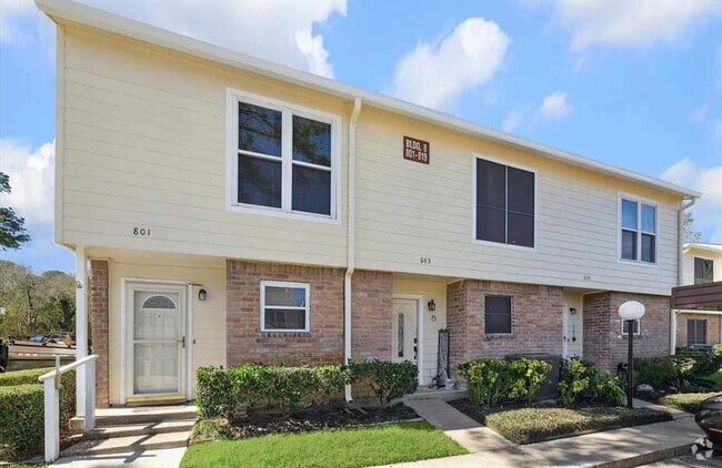 Building Photo - 14515 Wunderlich Dr Rental