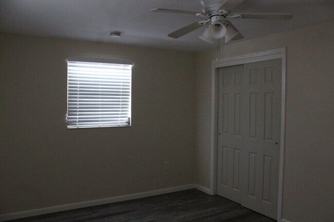 Photo - 1 Bedroom 1 Bath 1/2 Duplex