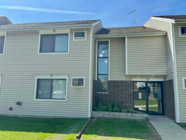 Photo - 3200 Bayside Dr Condo Unit 4