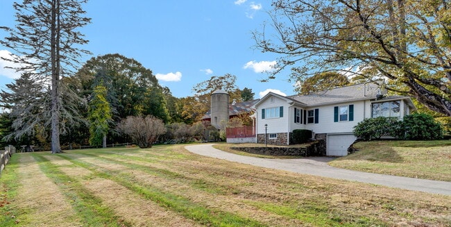 Photo - 69 Westledge Rd