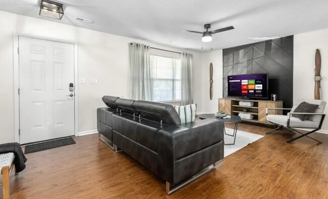 Photo - Highly desired modern 2 bedroom 2.5 bath t...