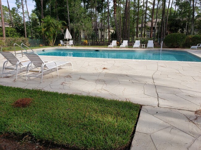 Photo - 2 bedroom, 2 bath in Woodmere Racquet Club