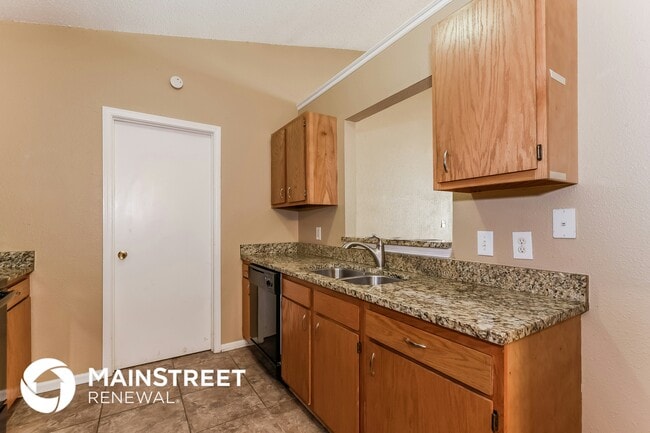 Photo - 4206 Village Trace Blvd