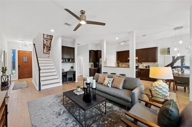 Photo - 1009 Taulbee Ln