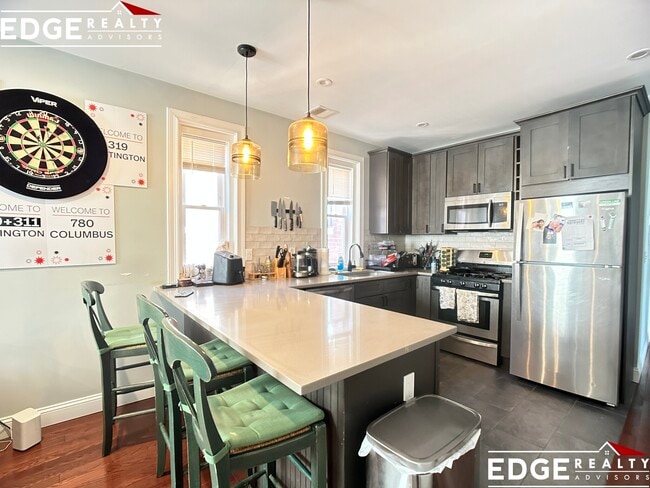 Building Photo - 5 Millmont St Unit 2