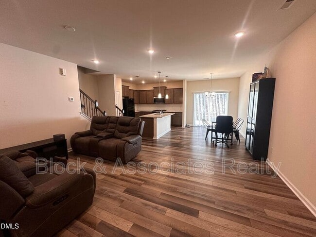 Photo - 1508 Glacier Dr