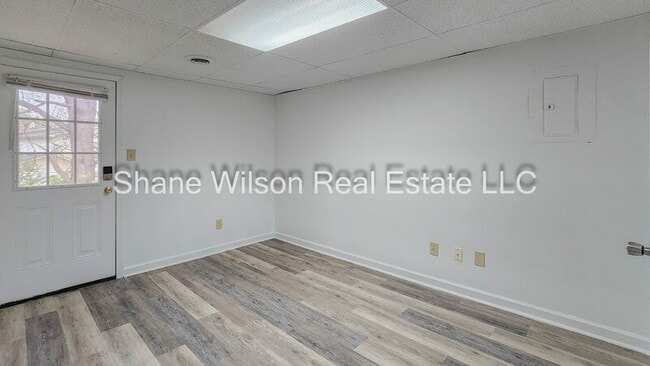 Photo - 3354 Steeple Cir NE