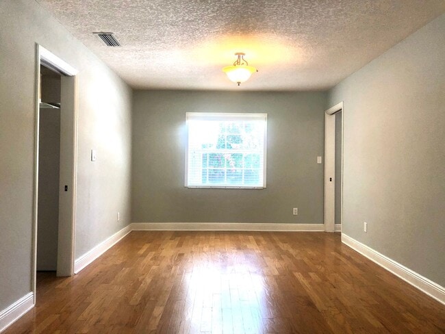 Photo - WINTER PARK POOL HOME WITH WINTER PARK SCHOOLS! (Orange County Winter Park Schools)