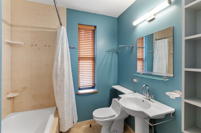 Photo - 1208 Chase Unit 3D