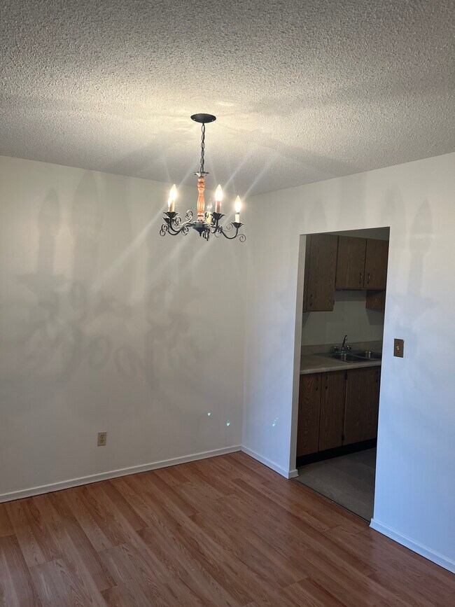 Photo - 152 Thorold Rd Unité 305