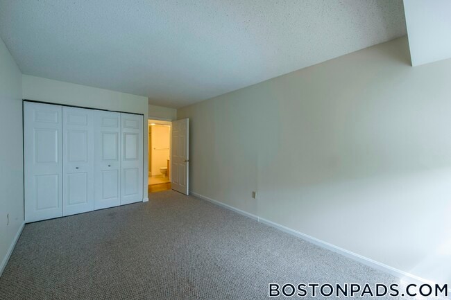 Photo - 345 Franklin St Unit 107