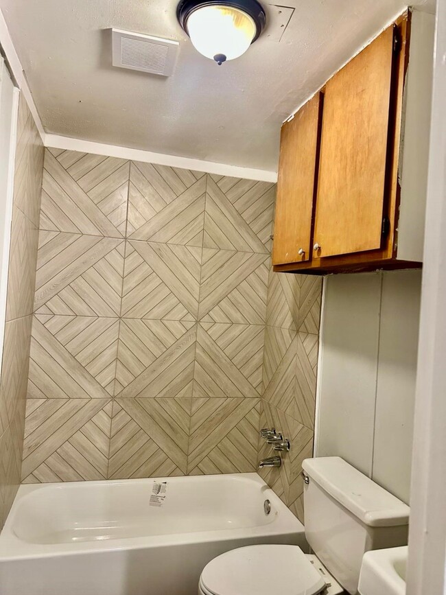 Photo - 1907 Avenue C Unit 3