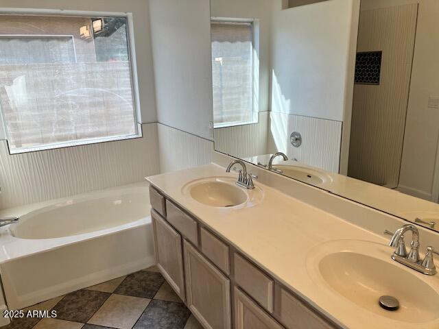 Photo - 2307 E Kelton Ln