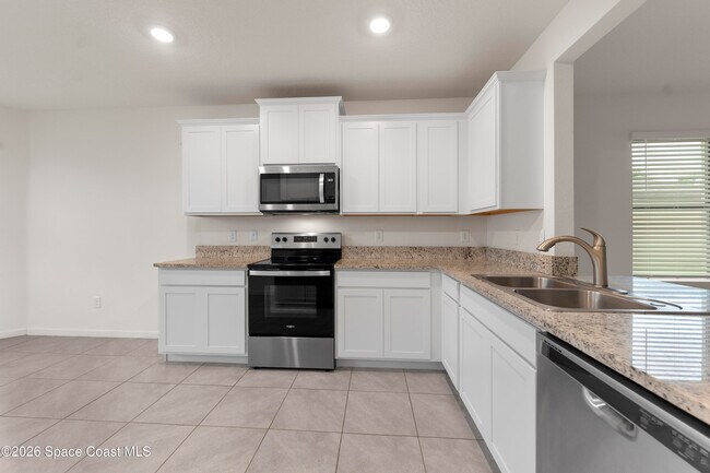 Photo - 7349 Tourmaline Dr