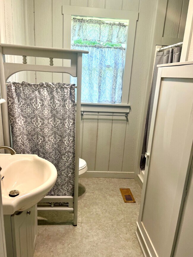 Photo - 65 Terrace Ave