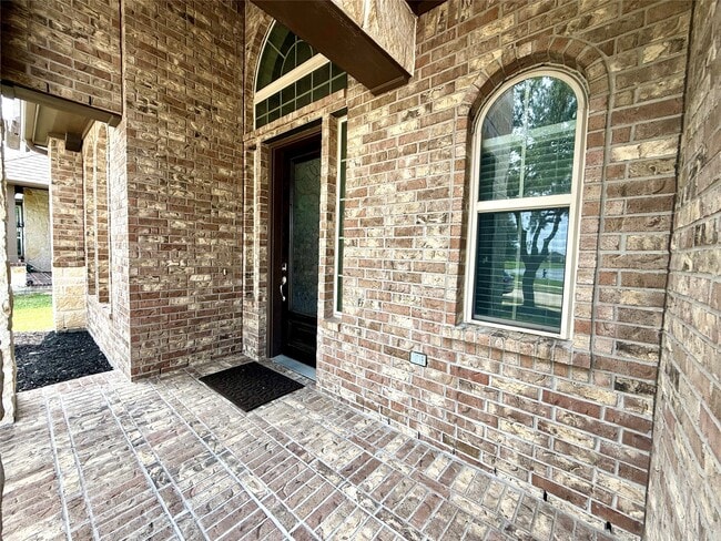 Photo - 25610 Fleming Lodge Ln