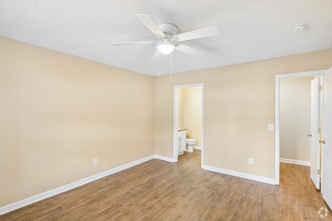 Renovated - 2BR, 2BA - 880SF - Second Bedroom