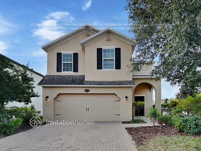 Building Photo - 18840 Deer Tracks Loop