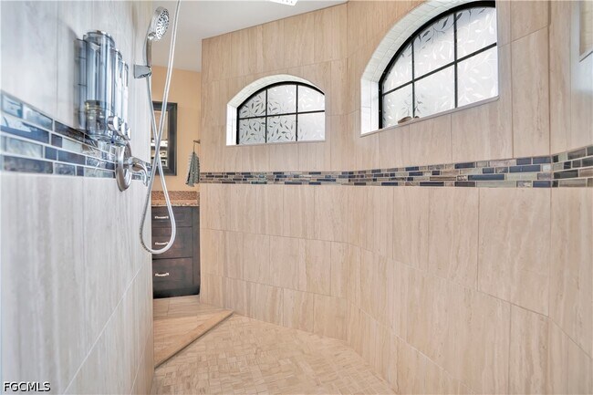 Photo - 1627 SW 14th St