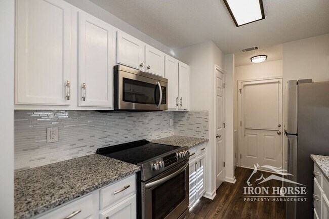 Photo - 1305 Cedar Shoals Dr