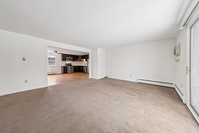 Photo - 4 Losson Garden Dr