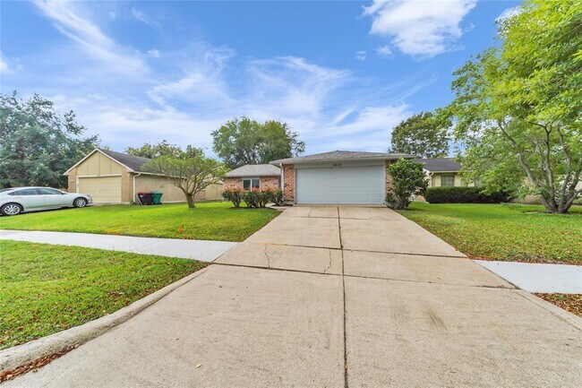 Photo - 6630 Tara Dr