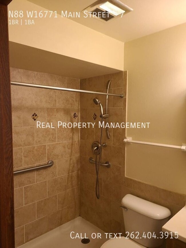 Photo - N88W16771-W16771 Main St Unit 7