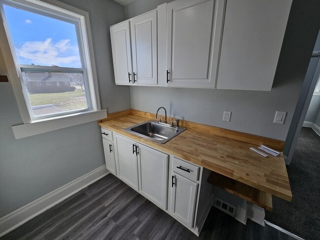 Photo - 12405 Signet Ave